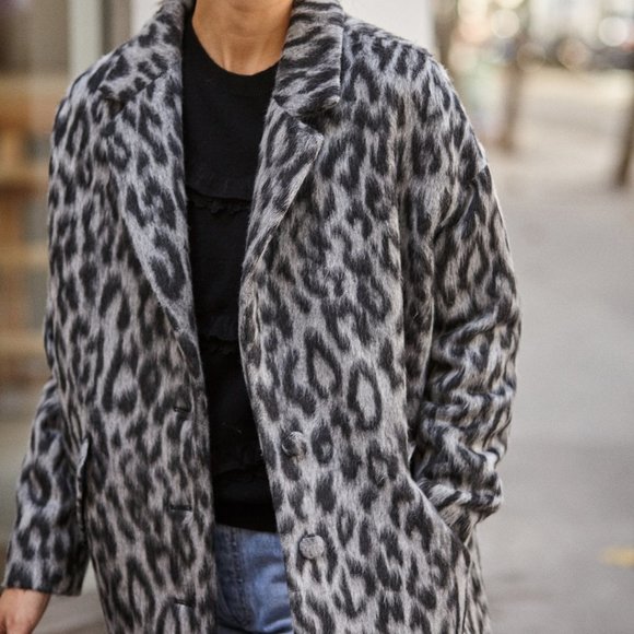 Coat - Picture 4 of 7